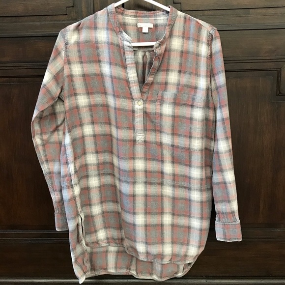 Gap Muted Plaid Long Sleeve Hi-Lo Shirt - Picture 1 of 5